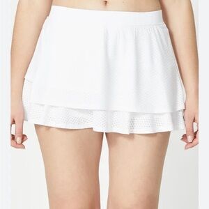 Lija White mesh layer tennis skorts